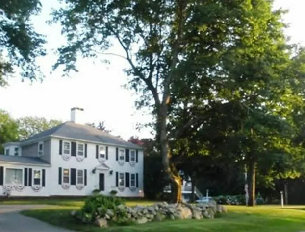 Sesuit Harbor House hotel detail image 3