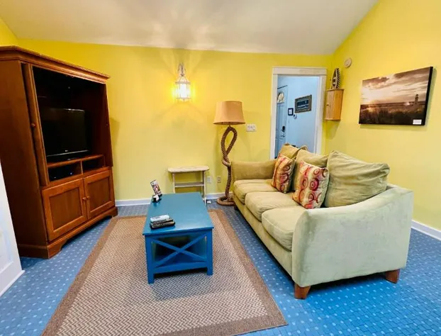 New Buffalo Inn & Spa hotel detail image 4