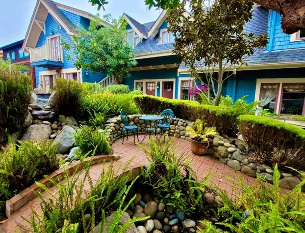 Old St. Angela Inn hotel detail image 1