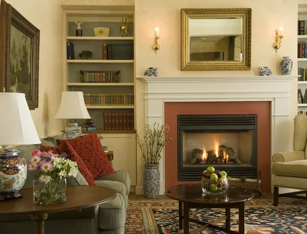 Lake Opechee Inn and Spa hotel detail image 4