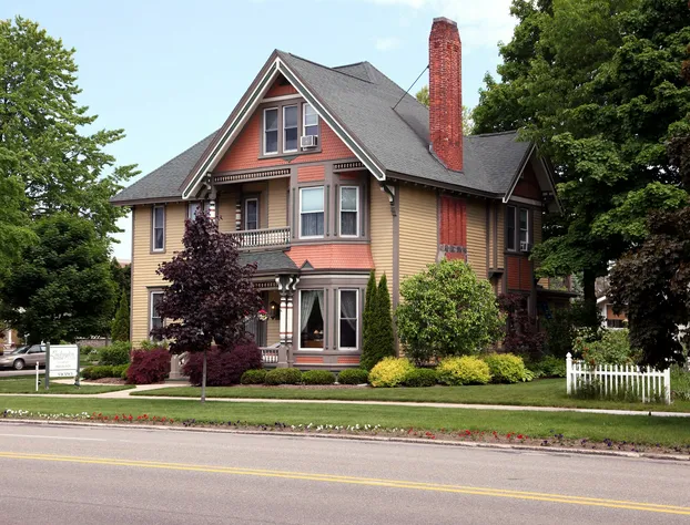 Ludington House B&B hotel detail image 1