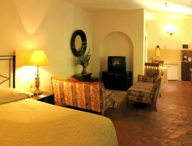 Trocadero Suites hotel detail image 4