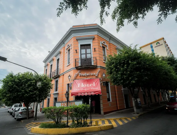 Hotel Don Quijote Plaza hotel detail image 1