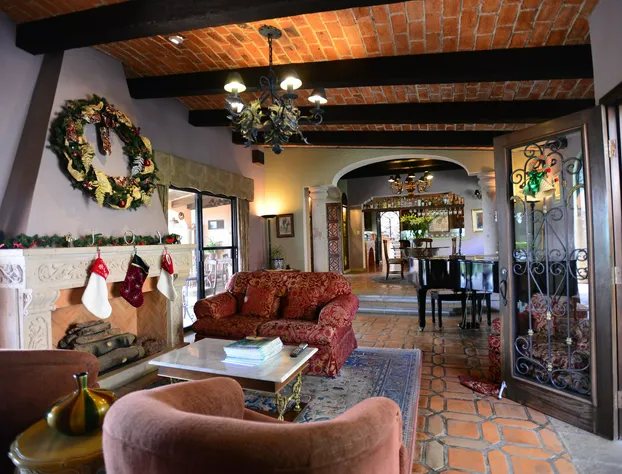 Casa Tres Leones hotel detail image 1