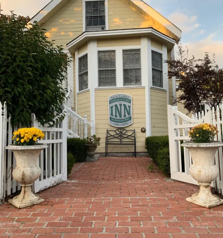 The Inn at Benicia Bay hotel hero