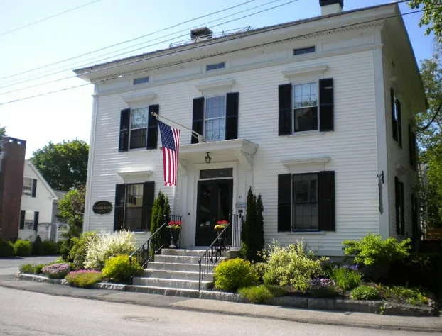 Benjamin F. Packard House hotel detail image 1