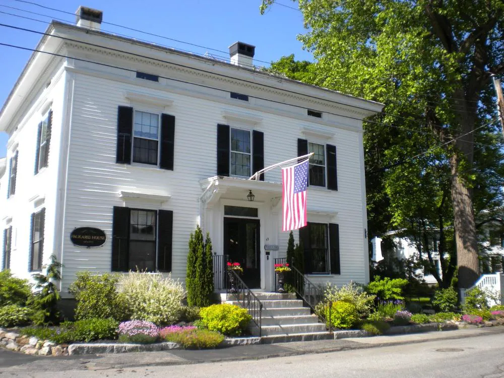 Benjamin F. Packard House hotel hero