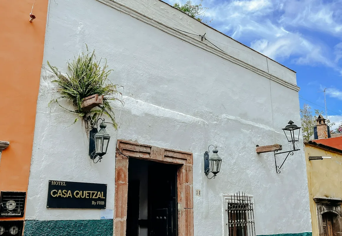Casa Quetzal hotel hero