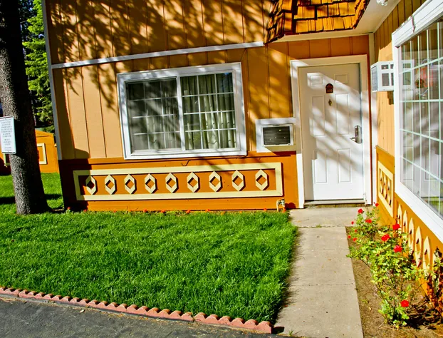 National 9 Inn hotel detail image 4