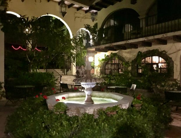 Casa de la Noche hotel detail image 2