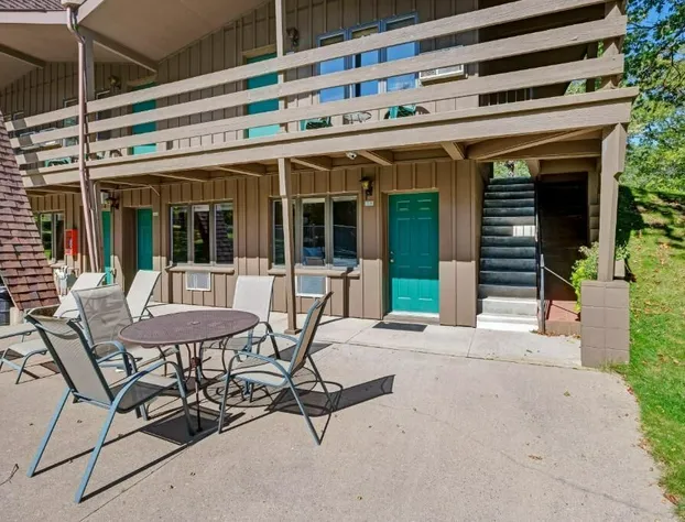 Chanticleer Inn hotel detail image 3