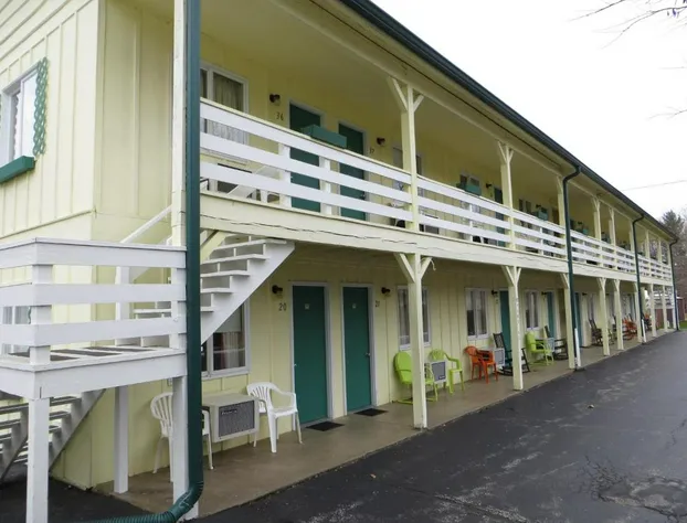 Green Valley Lodge hotel detail image 1