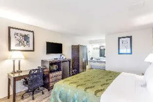 Quality Inn Escondido San Diego North County hotel detail image 4