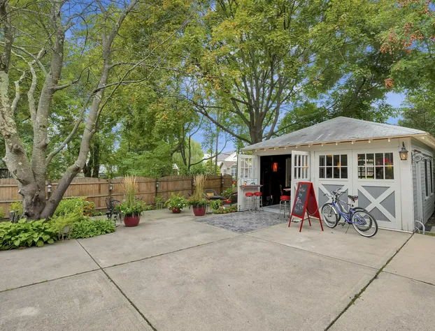 The Inn on Holly hotel detail image 3