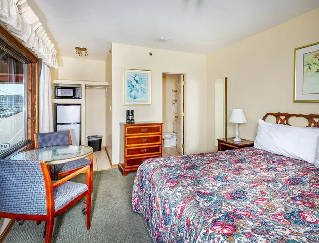 Sea Spiral Suites & Motel hotel detail image 4