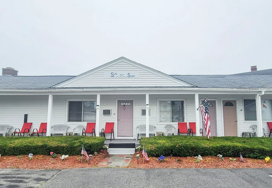 Sun and Surf Motel hotel hero