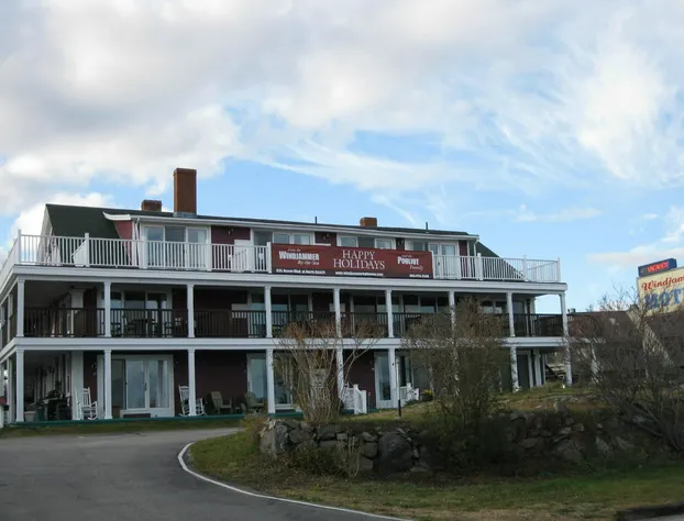 Windjammer By The Sea hotel detail image 2