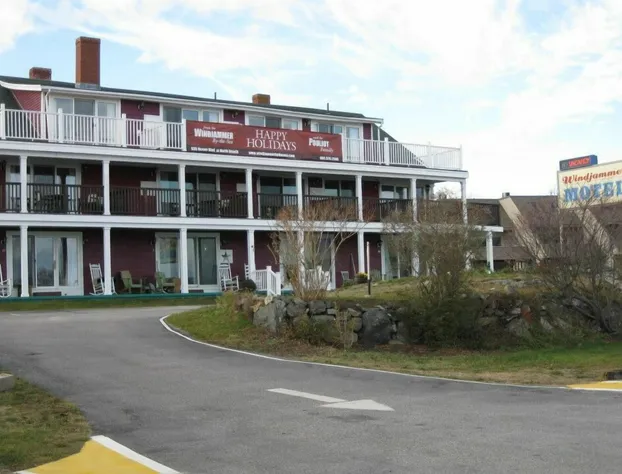 Windjammer By The Sea hotel detail image 3