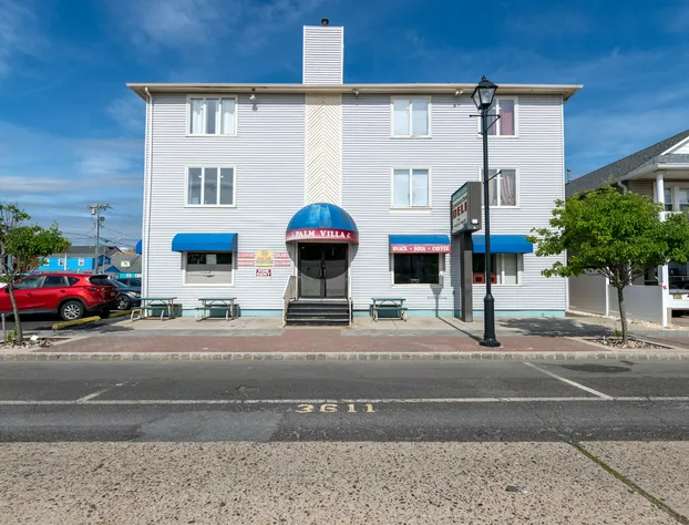 Hotel Charlee Villas by the Beach hotel detail image 4