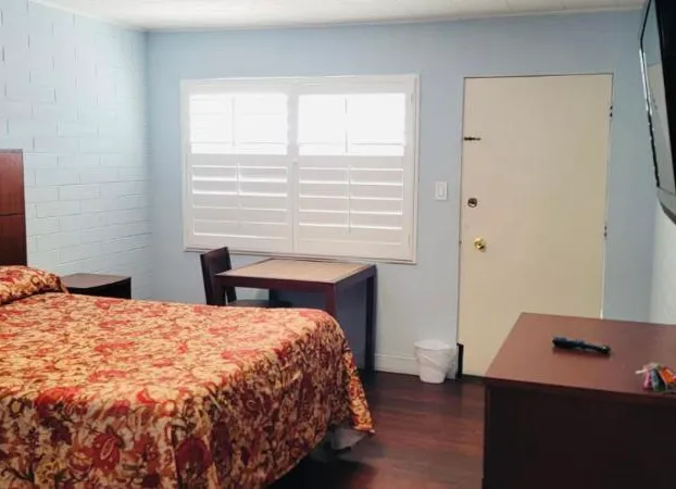 Wiebe Motel hotel detail image 3