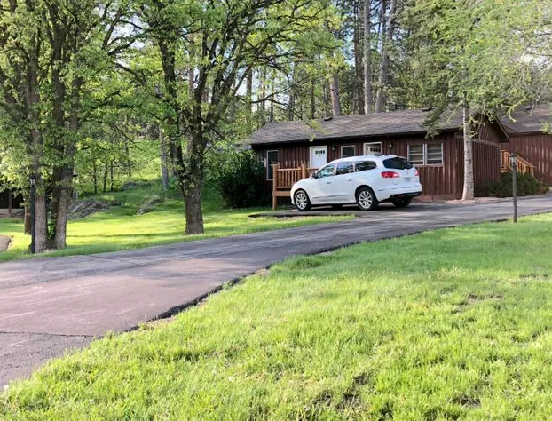 Rockerville Lodge & Cabins hotel detail image 3