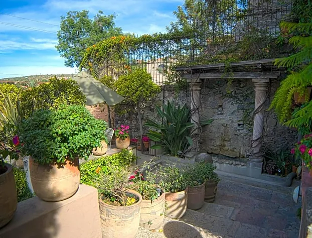 Las Terrazas hotel detail image 1