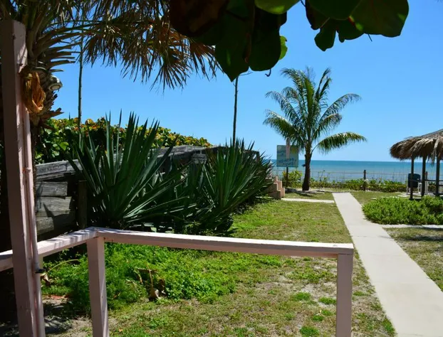 Sea Scape Oceanfront Motel hotel detail image 4