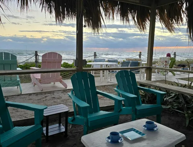 Sea Scape Oceanfront Motel hotel detail image 1