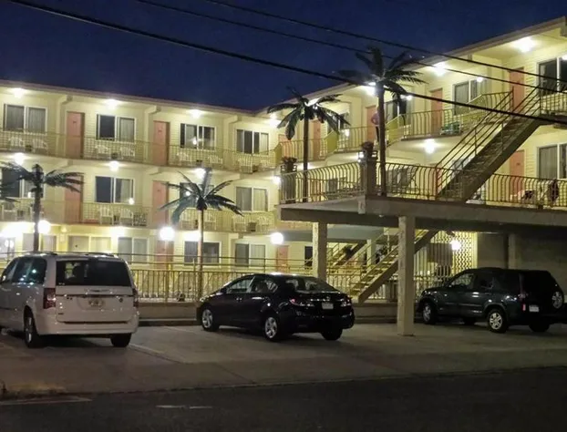 Golden Rail Motel hotel detail image 1