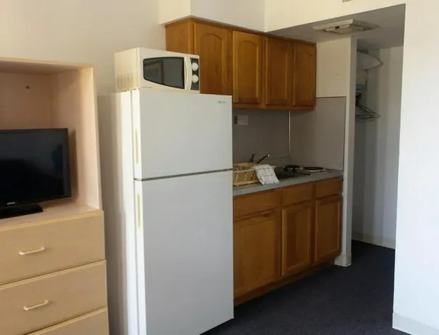 Golden Rail Motel hotel detail image 3