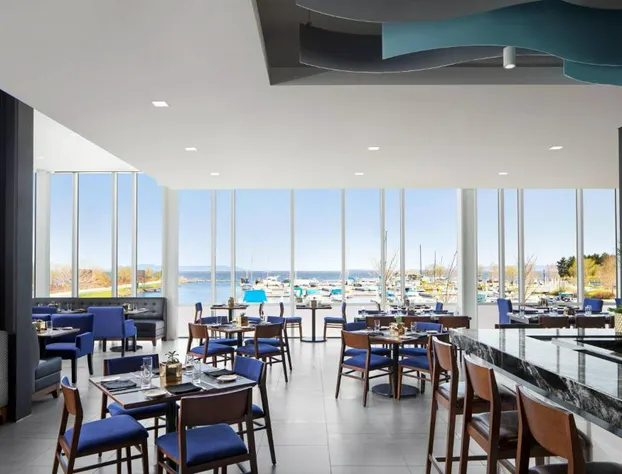 Delta Hotels by Marriott Thunder Bay hotel detail image 2