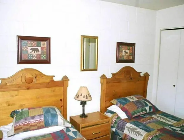 Chateau Rouge Condominiums hotel detail image 2