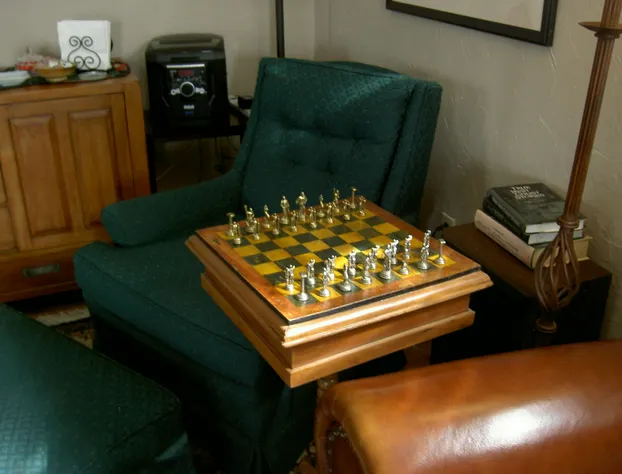 Gallagher's Irish Rose hotel detail image 4