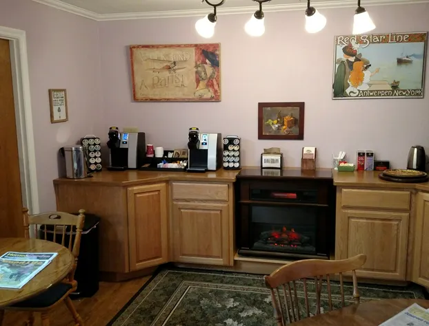 Buona Sera Inn hotel detail image 3