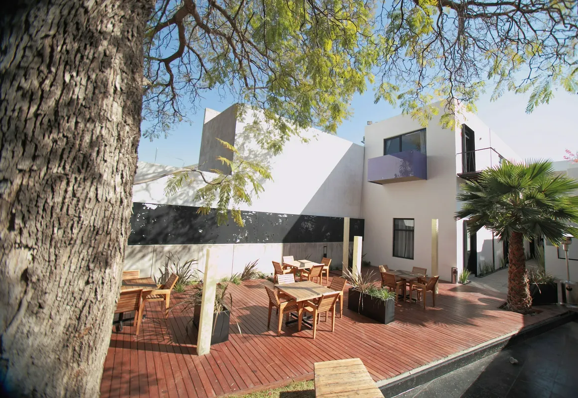 MO17 Hotel Boutique hotel hero