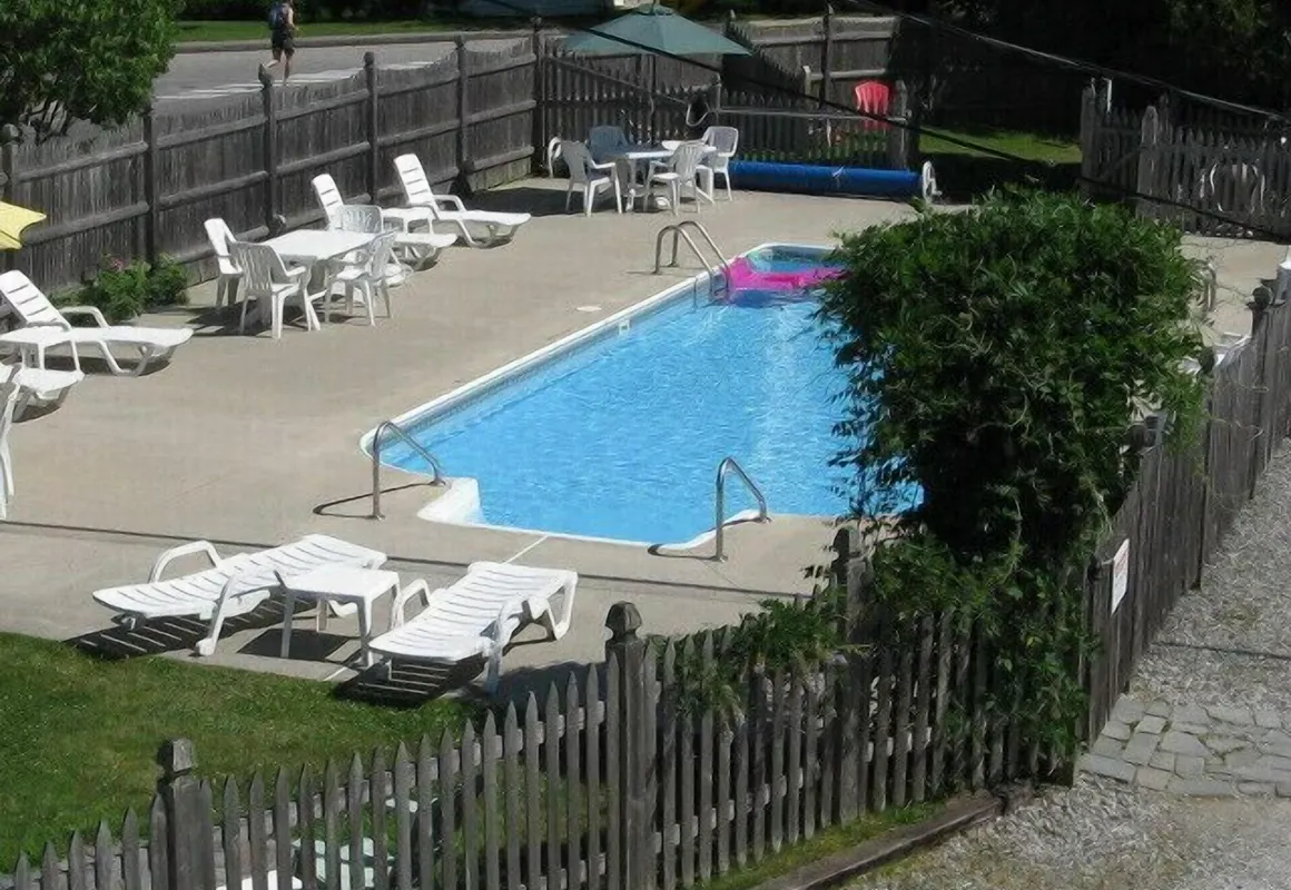 Seagate Motel hotel hero