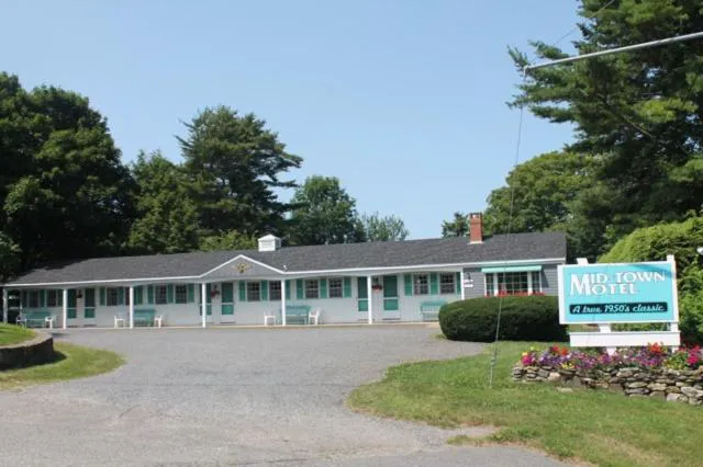 Mid-Town Motel hotel hero