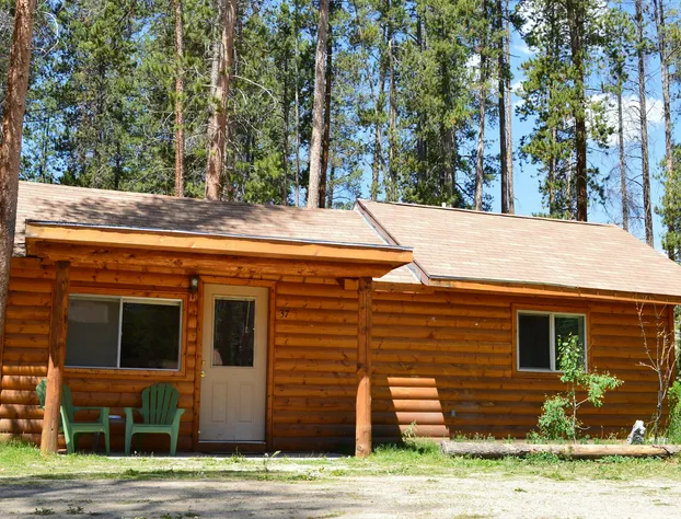 Daven Haven Lodge & Cabins hotel detail image 3