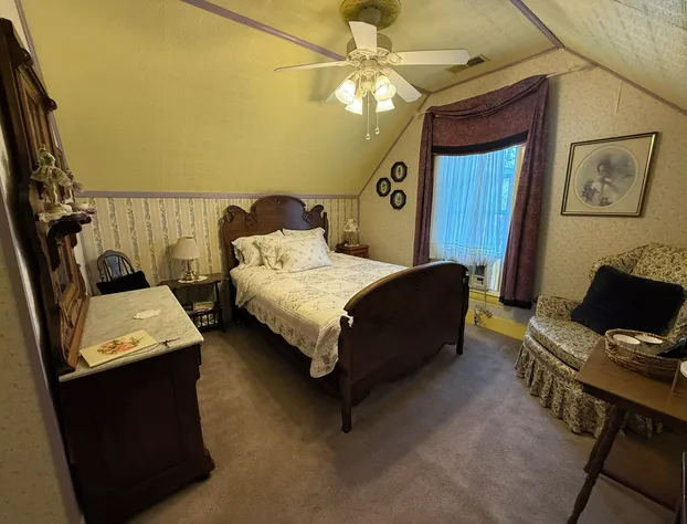 Roseberry House Bed & Breakfast hotel detail image 2