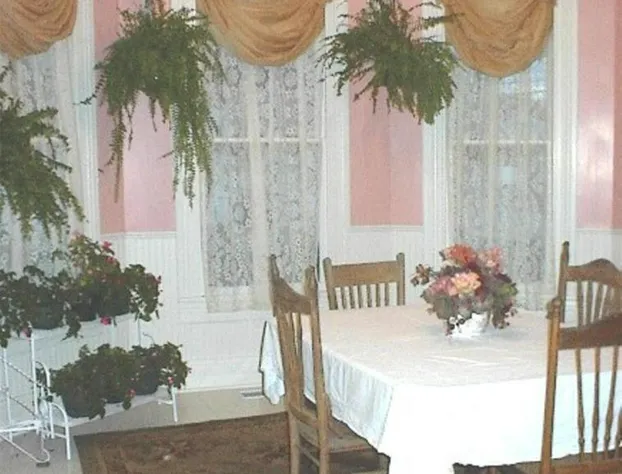 The Carleton House hotel detail image 3