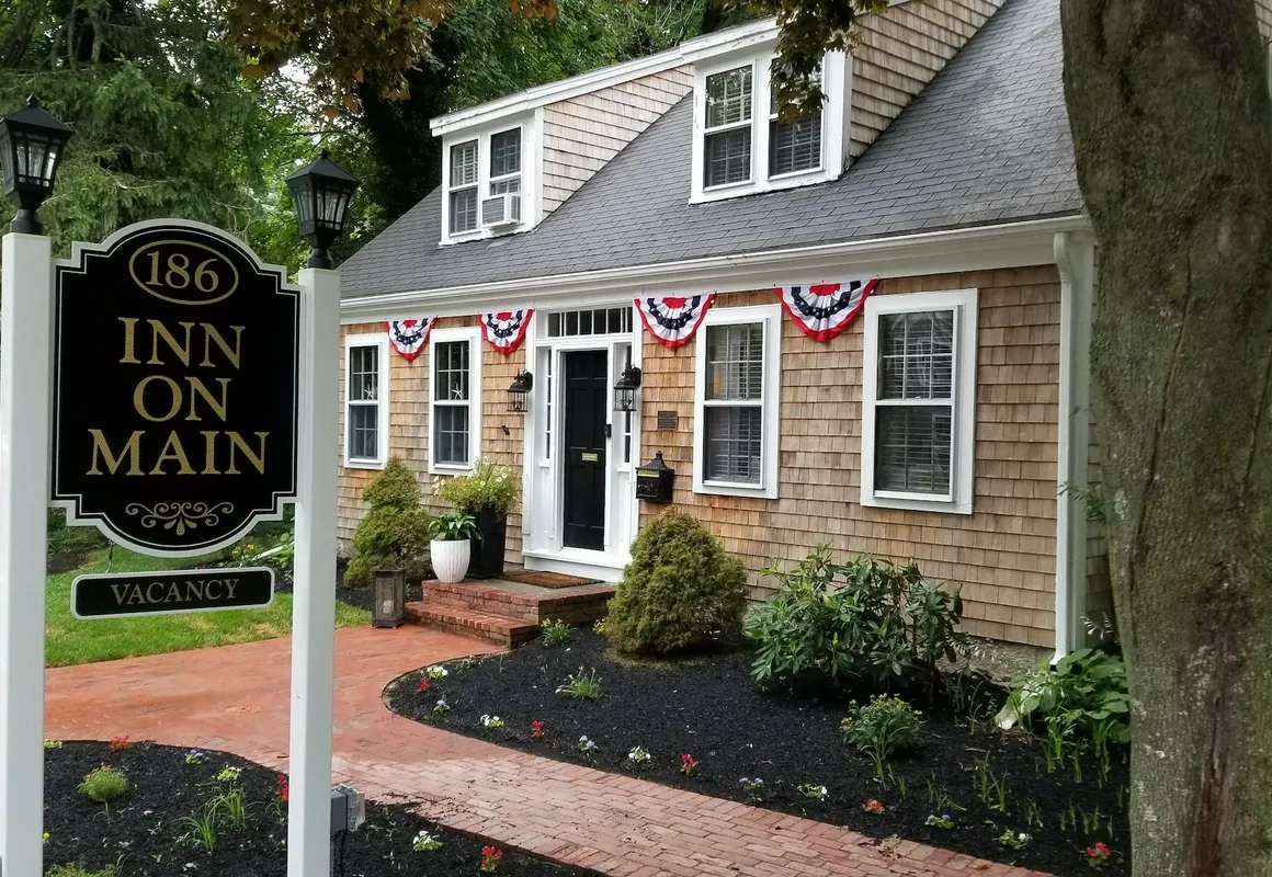 Inn on Main hotel hero