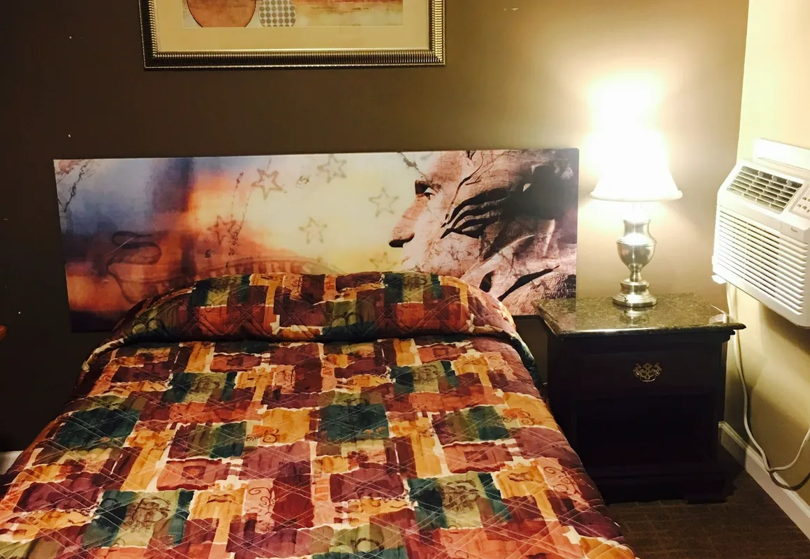 Relax Inn Bel Alton hotel hero