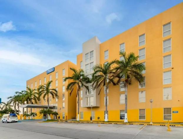 City Express by Marriott Ciudad del Carmen hotel detail image 1