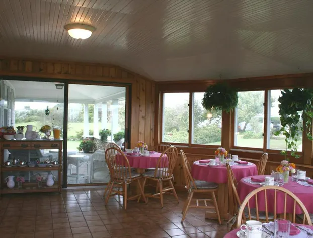Rose Farm Inn hotel detail image 1