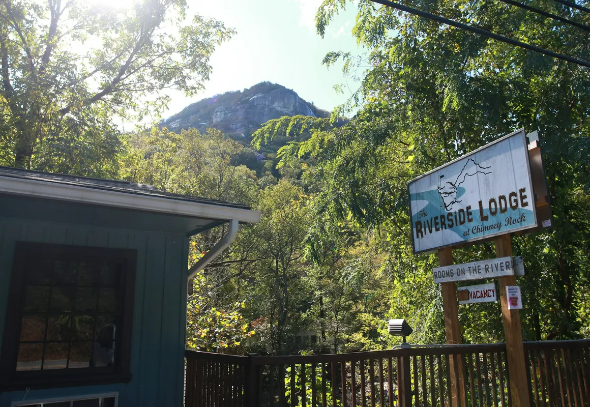 The Riverside Lodge at Chimney Rock hotel hero