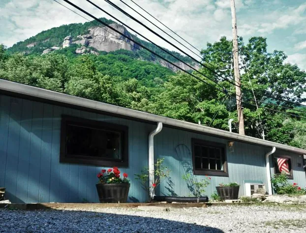 The Riverside Lodge at Chimney Rock hotel detail image 1