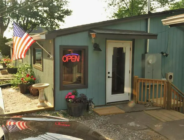 The Riverside Lodge at Chimney Rock hotel detail image 3