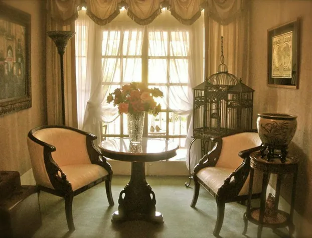 Commodore Bed and Breakfast hotel detail image 3