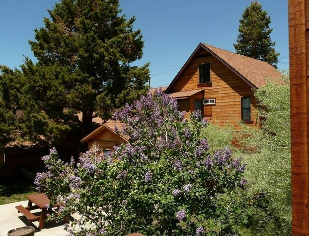 June Lake Villager hotel detail image 4