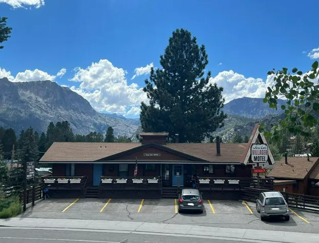 June Lake Villager hotel detail image 1